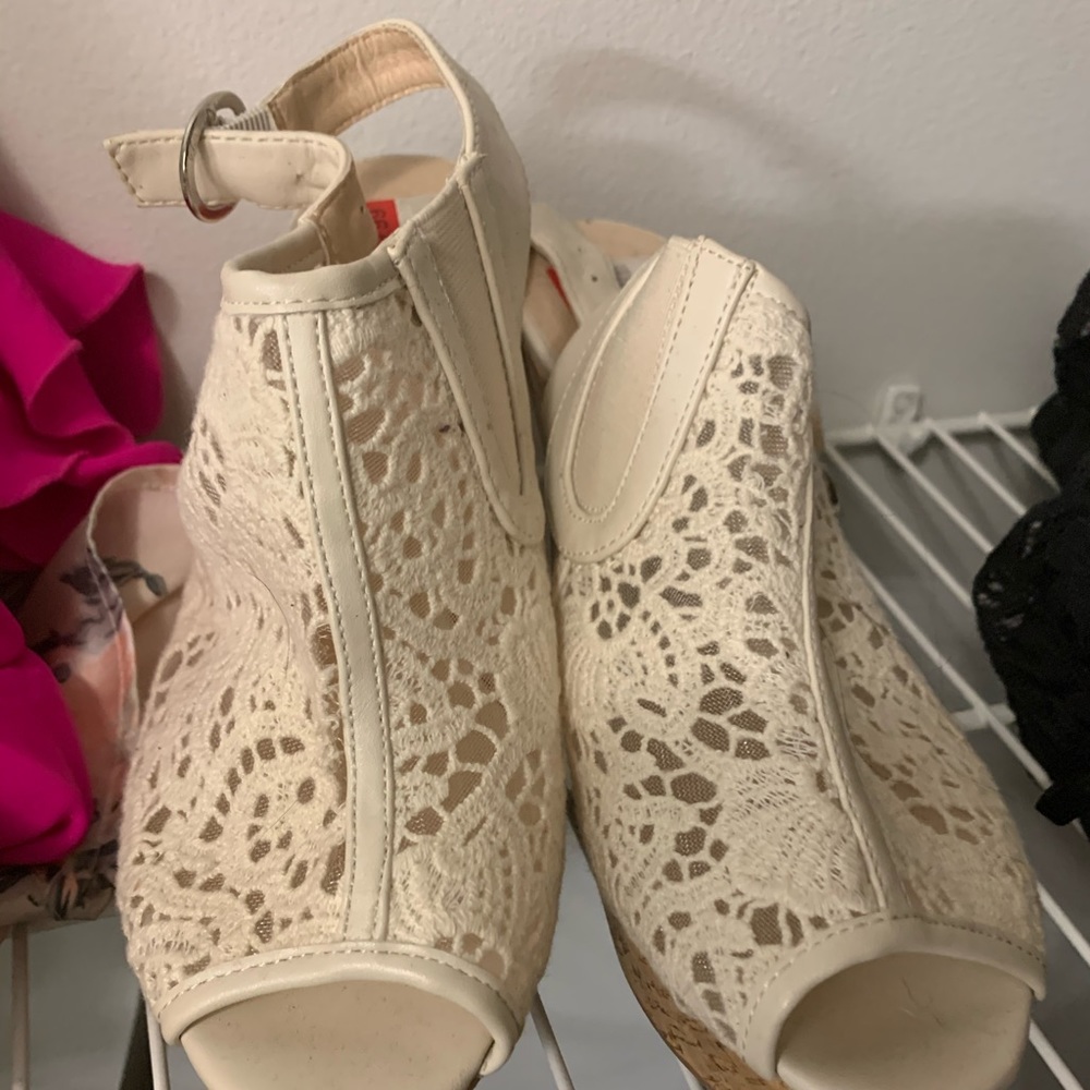 Wedge sandals